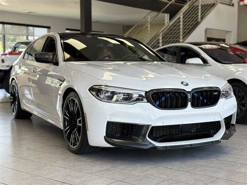 Used 2018 BMW M5 w/ Executive Package AWD/4WD image 2