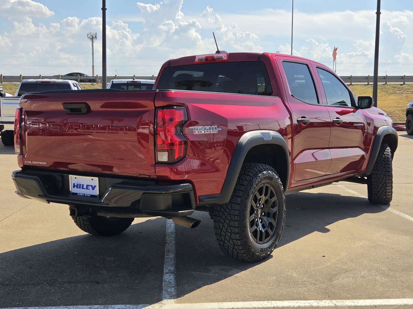 Used 2023 Chevrolet Colorado Trail Boss AWD/4WD image 4