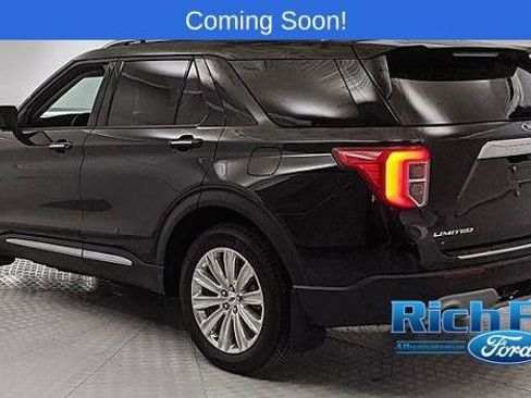 Certified 2023 Ford Explorer Limited w/ Equipment Group 301A image 4