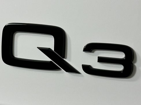 New 2025 Audi Q3 2.0T Premium image 10