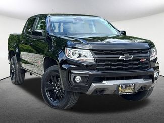 Used 2022 Chevrolet Colorado Z71 w/ Z71 Midnight Edition AWD/4WD video 2