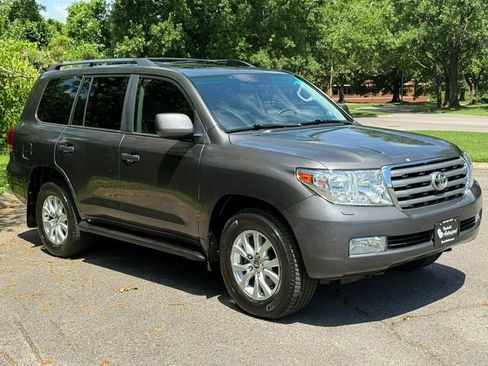 Used 2008 Toyota Land Cruiser AWD/4WD image 11