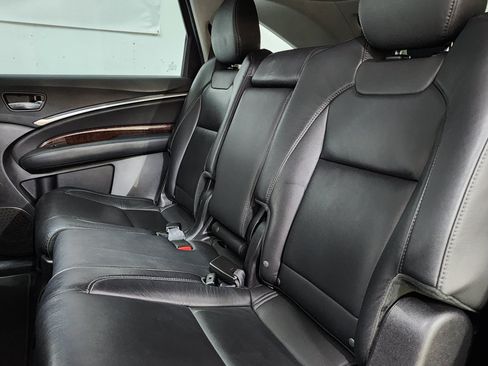 Used 2019 Acura MDX SH-AWD image 18