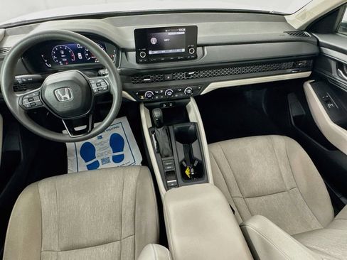 Used 2023 Honda Accord EX image 29