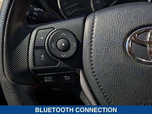 Used 2016 Toyota Corolla LE FWD image 24