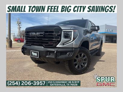 New 2026 GMC Sierra 1500 AT4X w/ LPO, Black Badging Package