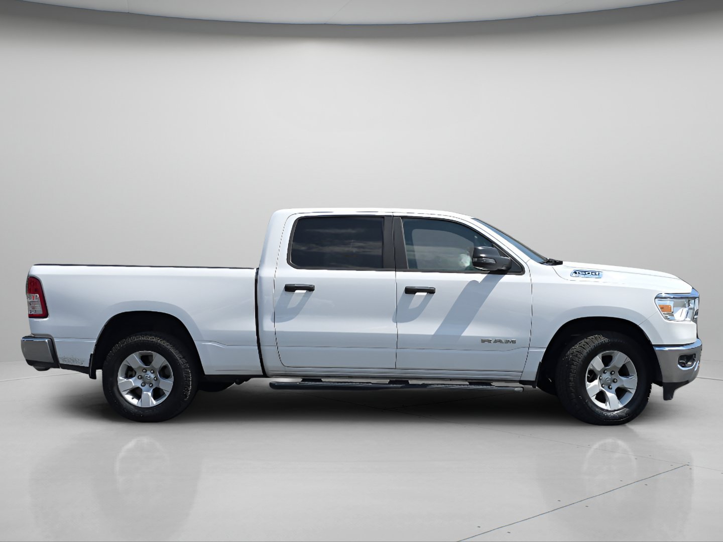 Used 2023 RAM 1500 Big Horn AWD/4WD image 16