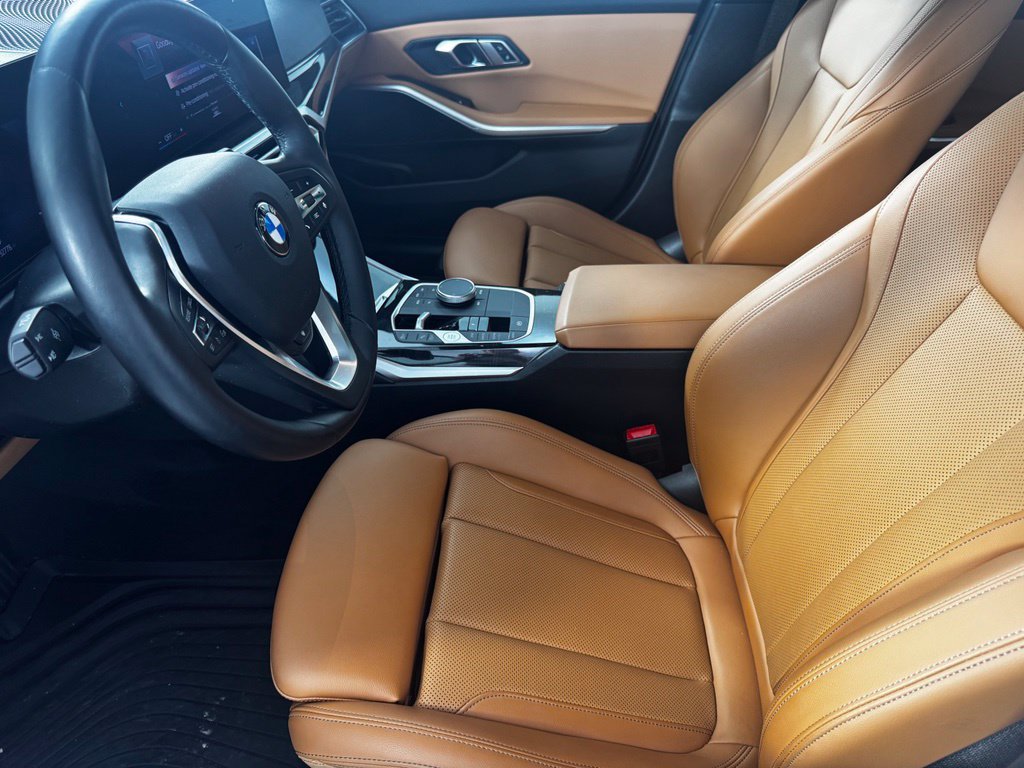 Certified 2023 BMW 330i xDrive Sedan w/ Premium Package AWD/4WD image 13