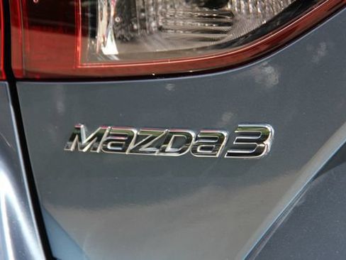 Used 2014 MAZDA MAZDA3 i Sport FWD image 10
