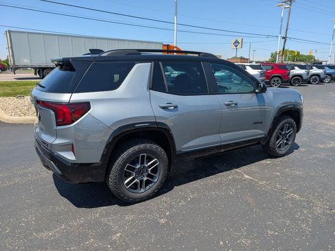 New 2026 GMC Terrain AT4 w/ Technology Package II AWD/4WD image 9
