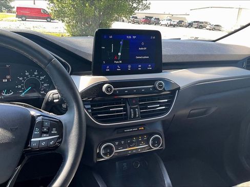 Used 2022 Ford Escape SE w/ Convenience Package AWD/4WD image 5