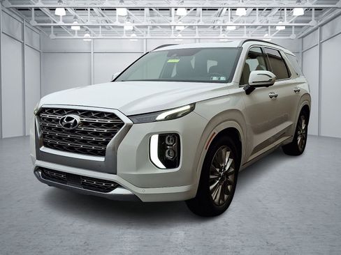 Used 2020 Hyundai Palisade Limited image 3