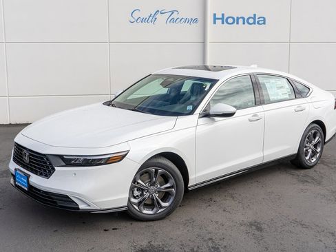 New 2025 Honda Accord EX-L image 2