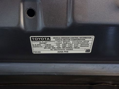 Used 2023 Toyota Camry SE image 31