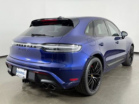 Used 2022 Porsche Macan GTS AWD/4WD image 8