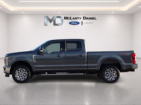 Used 2019 Ford F250 Lariat w/ Lariat Ultimate Package AWD/4WD image 3