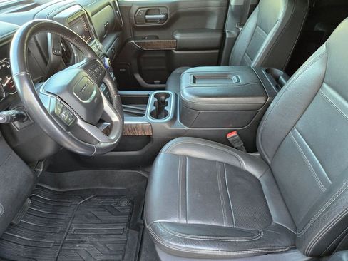 Used 2019 GMC Sierra 1500 Denali w/ Denali Ultimate Package image 11