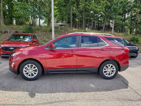 Used 2021 Chevrolet Equinox LT FWD image 5