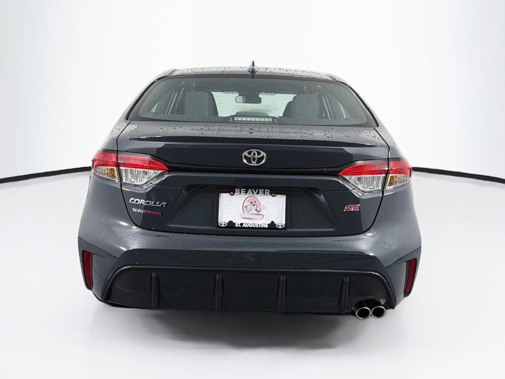 Used 2025 Toyota Corolla SE FWD image 8