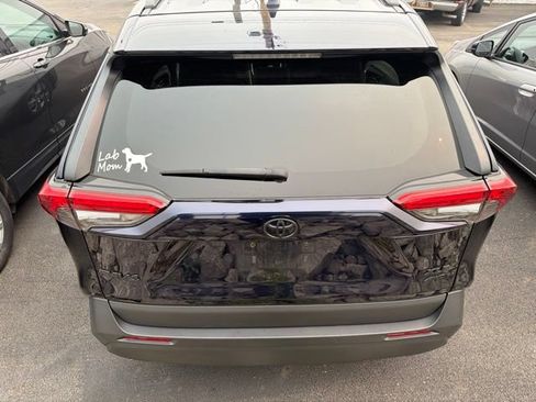 Used 2024 Toyota RAV4 XLE AWD/4WD image 5
