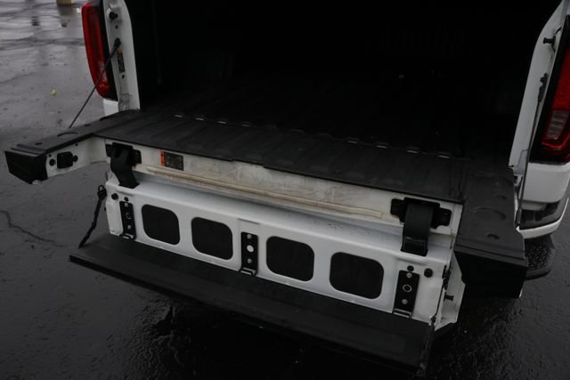 Used 2023 GMC Sierra 1500 AT4 AWD/4WD image 10