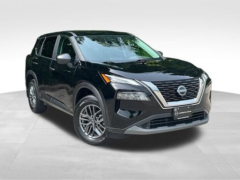 Certified 2023 Nissan Rogue S AWD/4WD image 1
