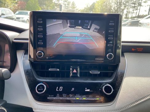 Used 2021 Toyota Corolla SE image 15