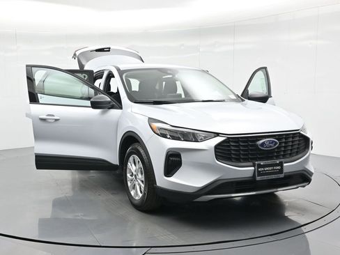 New 2025 Ford Escape Active image 29