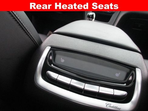 Used 2021 Cadillac XT6 Premium Luxury image 26