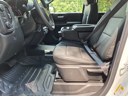 New 2026 Chevrolet Silverado 1500 W/T w/ WT Value Package AWD/4WD image 16