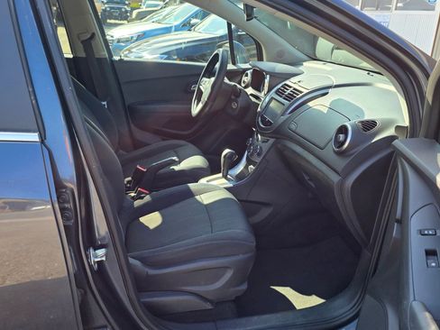 Used 2016 Chevrolet Trax LT image 13