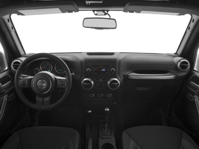 Used 2018 Jeep Wrangler Sahara w/ Connectivity Group AWD/4WD image 8