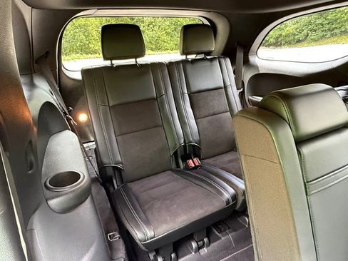 Used 2022 Dodge Durango GT RWD image 22