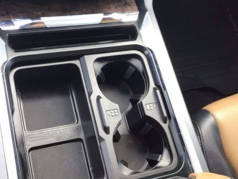 Used 2023 Ford F250 Lariat w/ Tremor Off-Road Package image 28