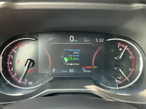 Used 2025 Toyota RAV4 XLE AWD/4WD image 21