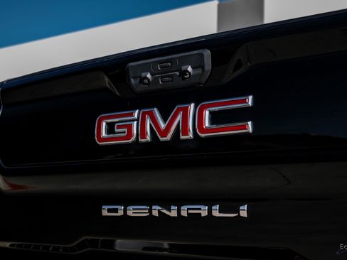 Used 2022 GMC Sierra 3500 Denali w/ Technology Package image 29