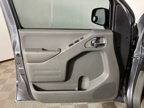 Used 2018 Nissan Frontier SV w/ Value Truck Package image 23