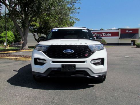 Used 2022 Ford Explorer ST w/ Equipment Group 401A AWD/4WD image 16