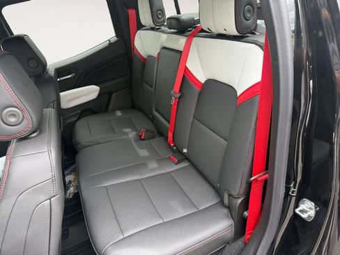 New 2025 GMC Canyon AT4 w/ AT4X Package image 30