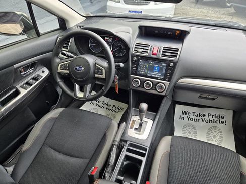 Used 2017 Subaru Crosstrek 2.0i Premium image 21