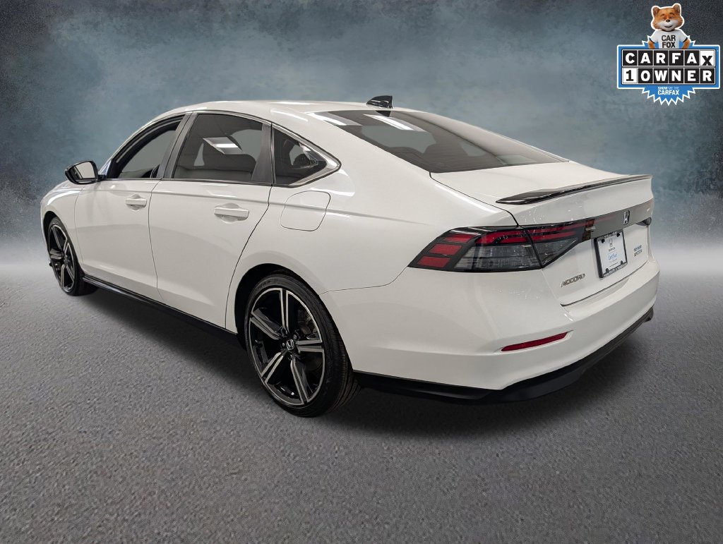 Used 2024 Honda Accord Sport image 6