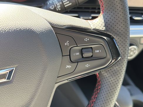 New 2026 Chevrolet Trax RS w/ Driver Confidence Package image 25