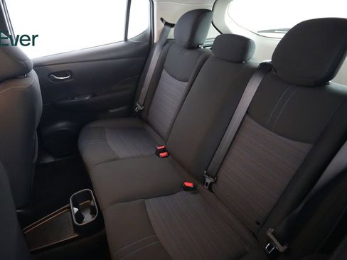 Used 2025 Nissan Leaf S FWD image 24
