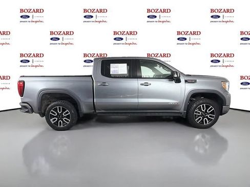 Used 2022 GMC Sierra 1500 AT4 w/ AT4 Premium Package AWD/4WD image 9