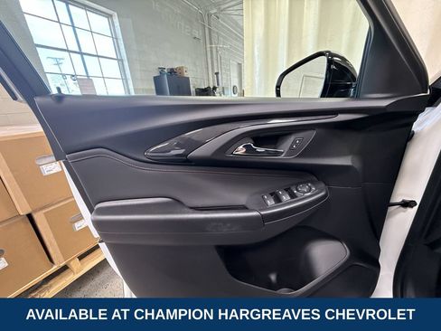 Certified 2023 Chevrolet TrailBlazer RS AWD/4WD image 30