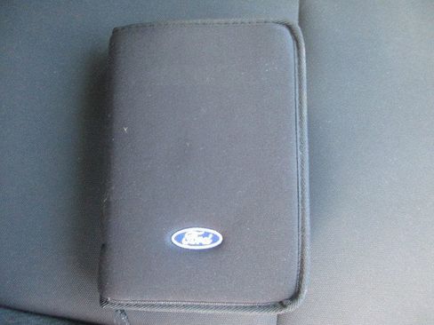 Used 2009 Ford Focus SES image 29