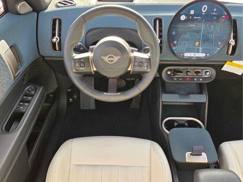 Certified 2025 MINI Cooper Countryman S AWD/4WD image 11