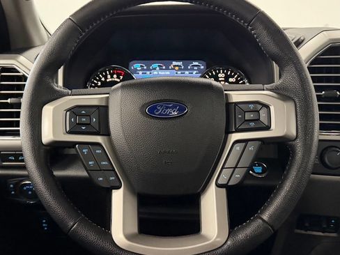 Used 2016 Ford F150 Lariat w/ Equipment Group 502A Luxury AWD/4WD image 15