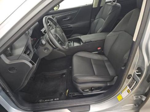 Used 2024 Lexus ES 350 w/ Premium Package FWD image 4