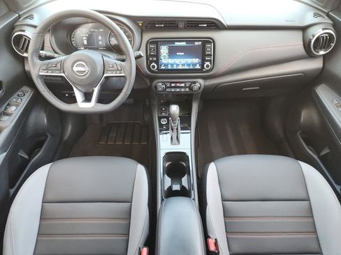 Used 2024 Nissan Kicks SR w/ SR Premium Package FWD image 20